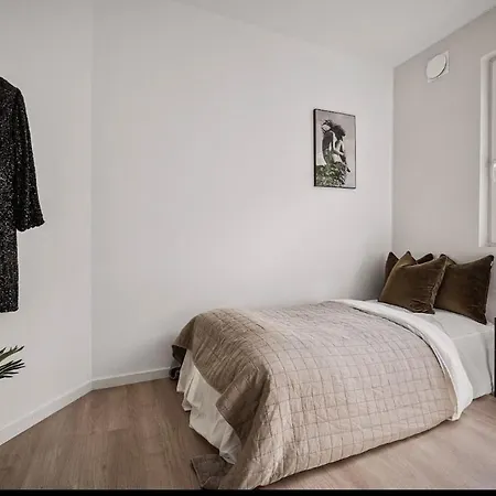 Apartment 2 Story Modern