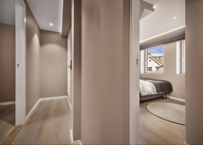 2 Story Modern Apartamento Bergen